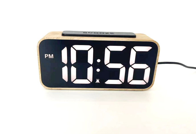 Y-010 LED CIOCK