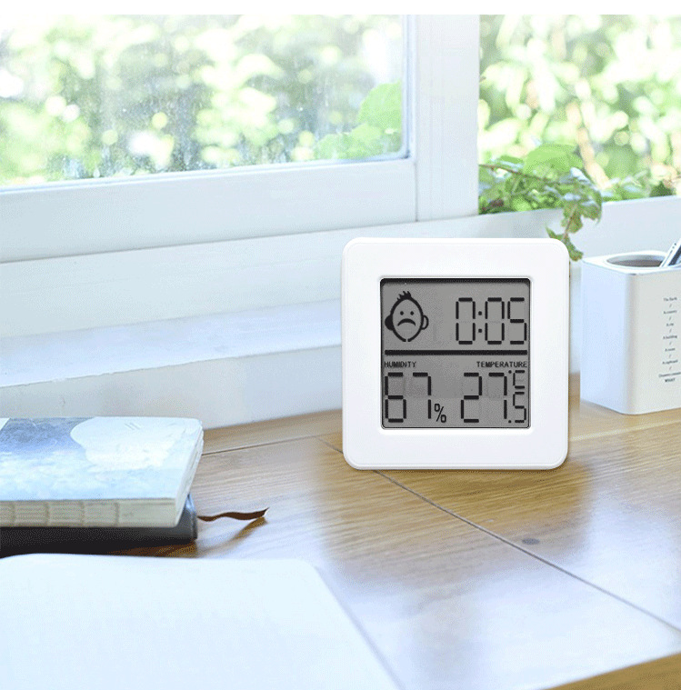 Y-1922 LCD alarm clock